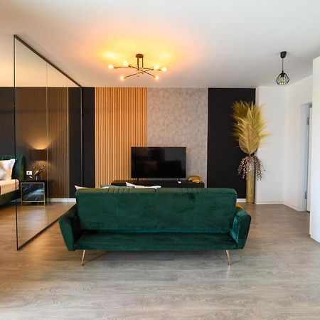 North Twin Appartement Boekarest Buitenkant foto