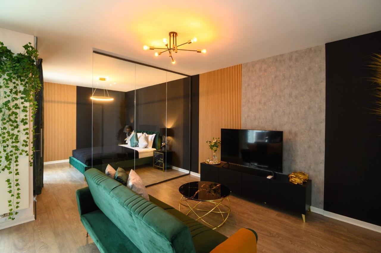North Twin Appartement Boekarest Buitenkant foto