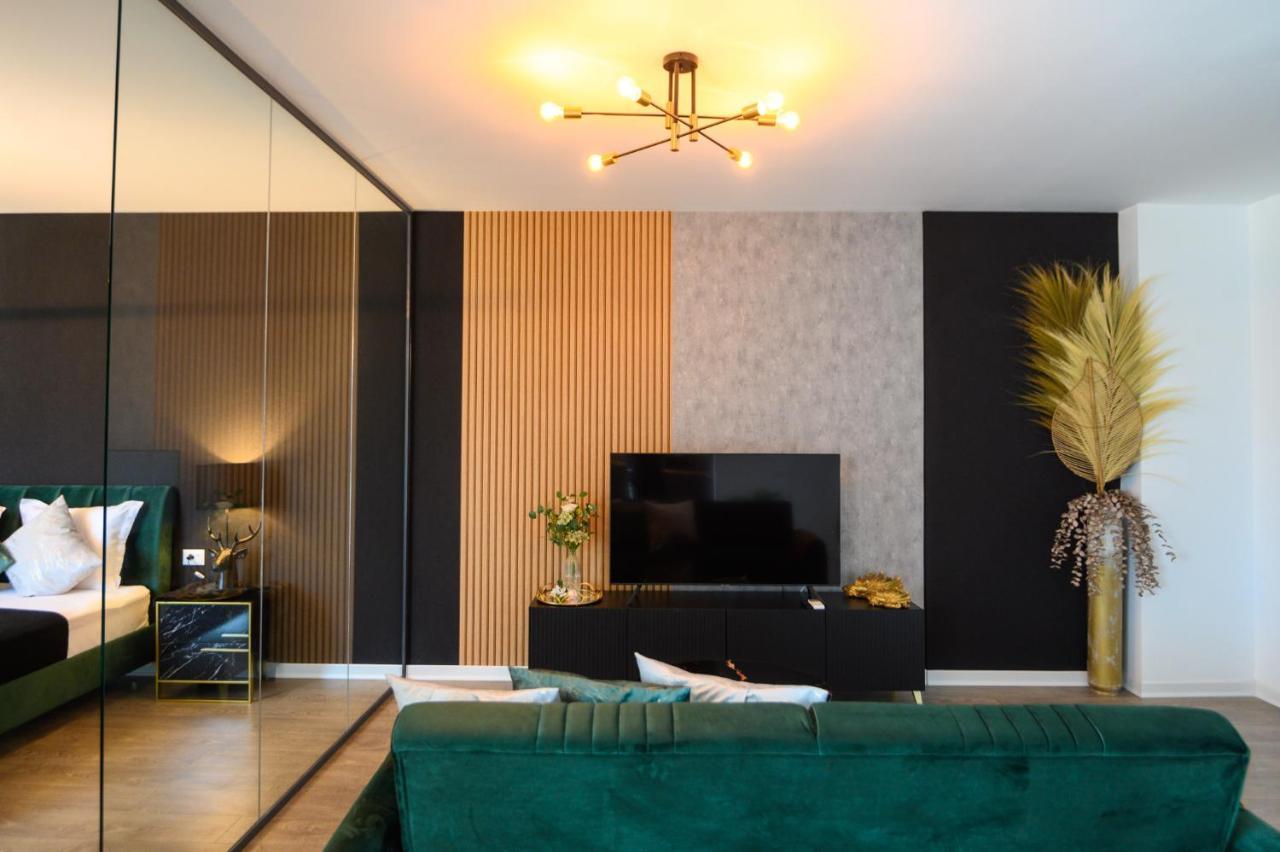 North Twin Appartement Boekarest Buitenkant foto