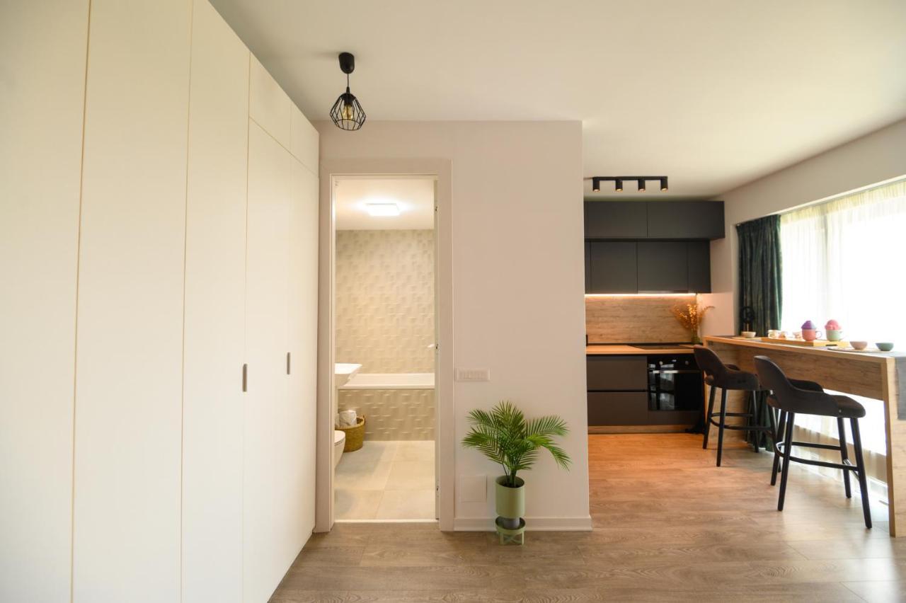 North Twin Appartement Boekarest Buitenkant foto