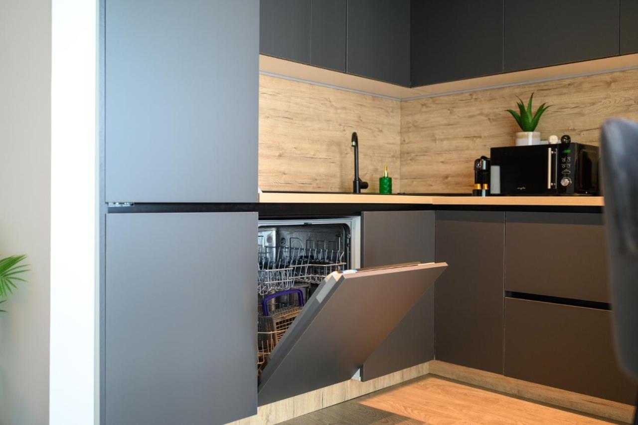 North Twin Appartement Boekarest Buitenkant foto